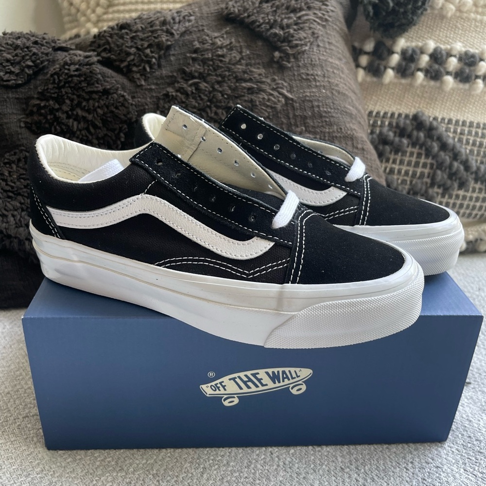 Vans Black and White Lx Old Skool Sneakers. BNIB